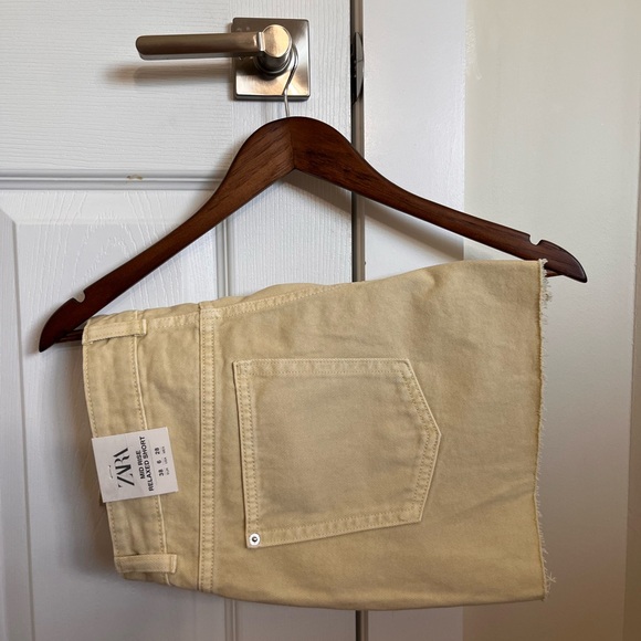 Zara Kaki Boyfriend Shorts - Picture 6 of 7